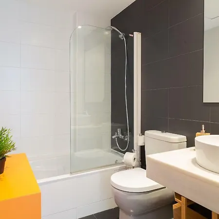 2266-amazing Newly Furnished Apt,on Golf, Sea View Apartamento Estepona