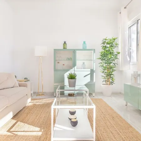 2266-amazing Newly Furnished Apt,on Golf, Sea View Apartamento Estepona